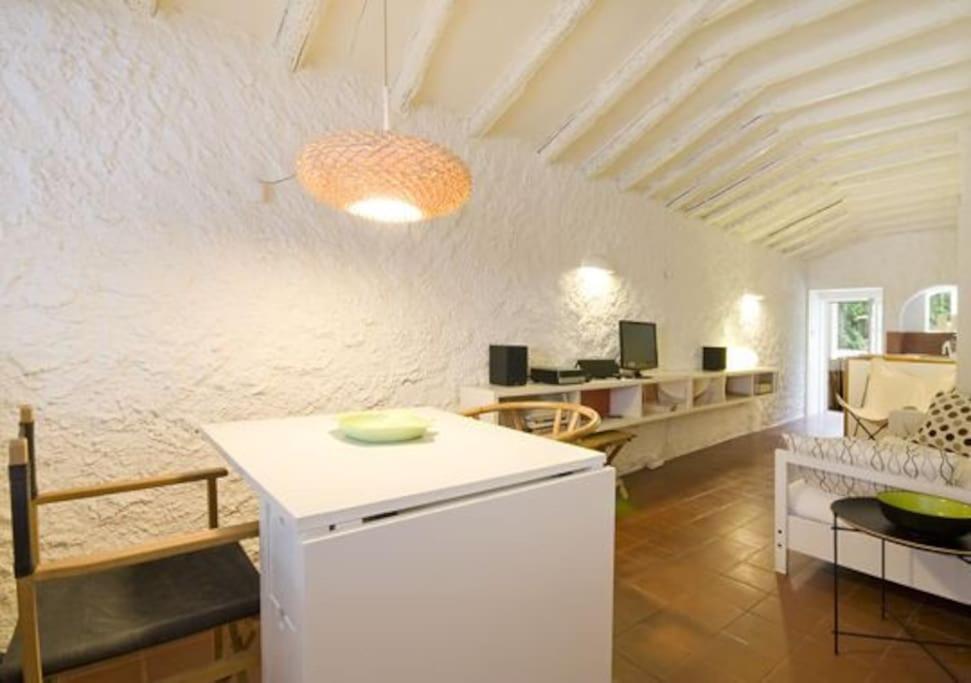 Apartamento Cosy Santos, Calm Street, Embassies Area Lisboa